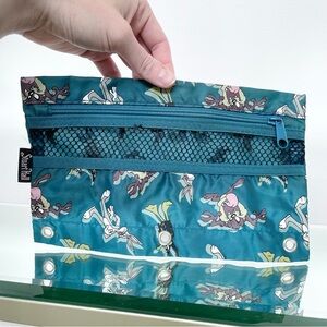 Vintage NWOT Looney Tunes zip pencil pouch